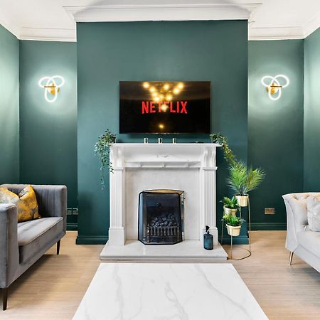 Deluxe 5 Bed In Central Whitby - Parking - Hot Tub Εξωτερικό φωτογραφία