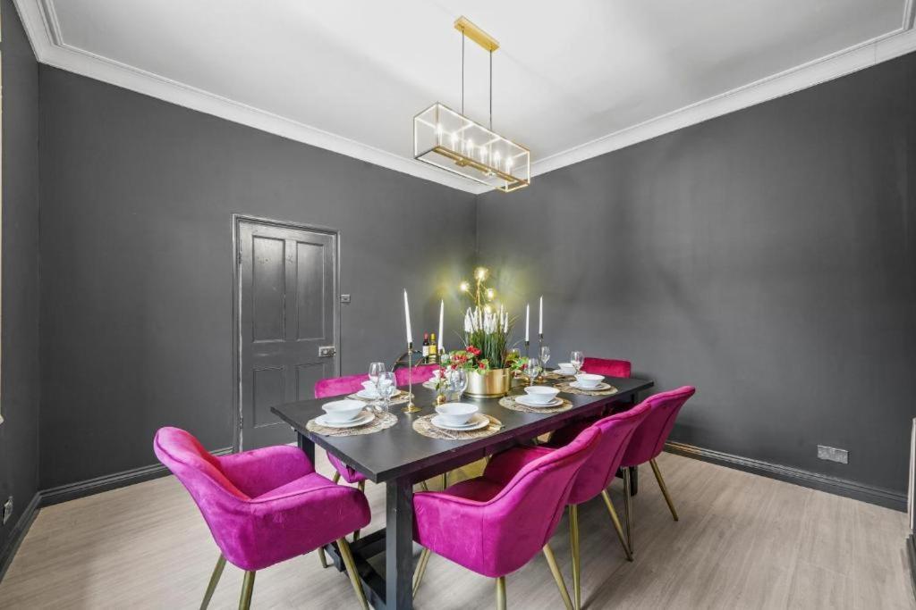 Deluxe 5 Bed In Central Whitby - Parking - Hot Tub Εξωτερικό φωτογραφία