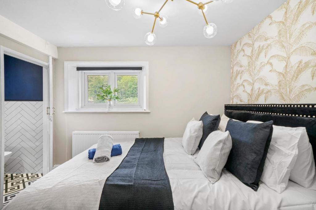 Deluxe 5 Bed In Central Whitby - Parking - Hot Tub Εξωτερικό φωτογραφία