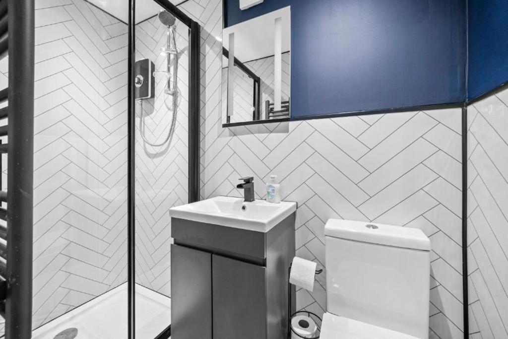 Deluxe 5 Bed In Central Whitby - Parking - Hot Tub Εξωτερικό φωτογραφία