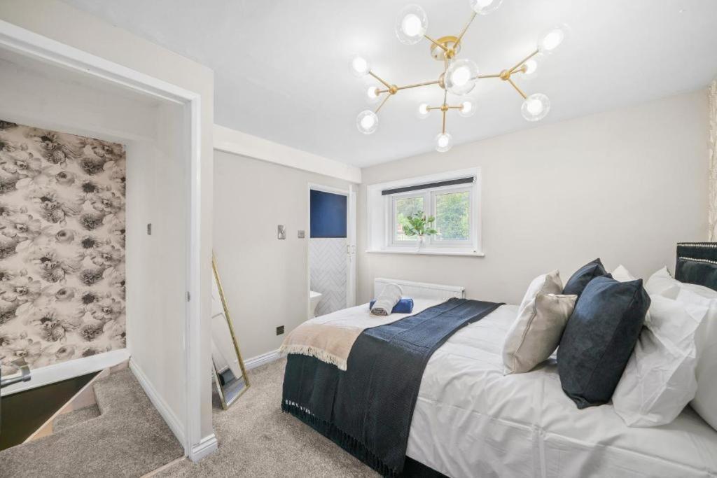 Deluxe 5 Bed In Central Whitby - Parking - Hot Tub Εξωτερικό φωτογραφία