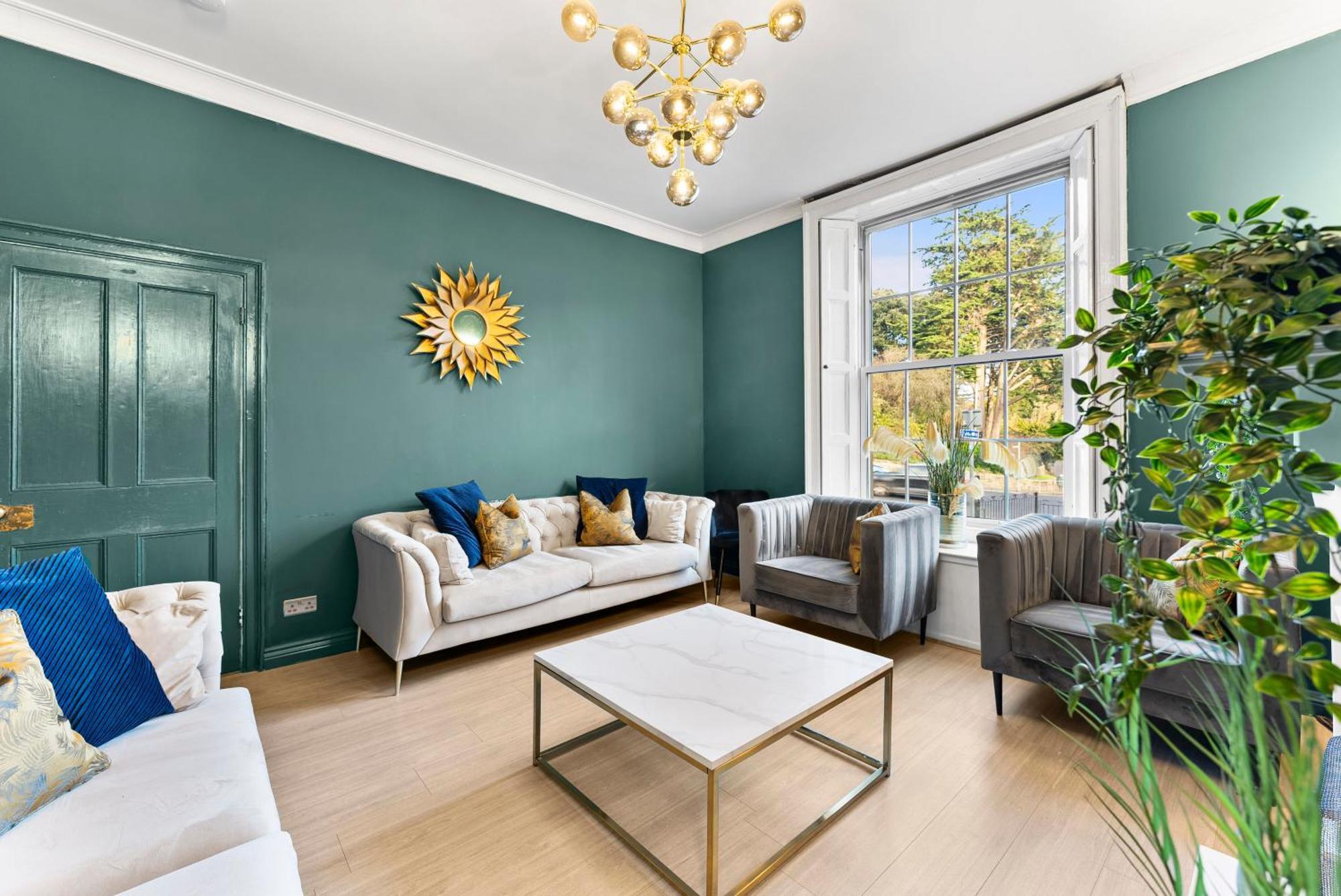 Deluxe 5 Bed In Central Whitby - Parking - Hot Tub Εξωτερικό φωτογραφία